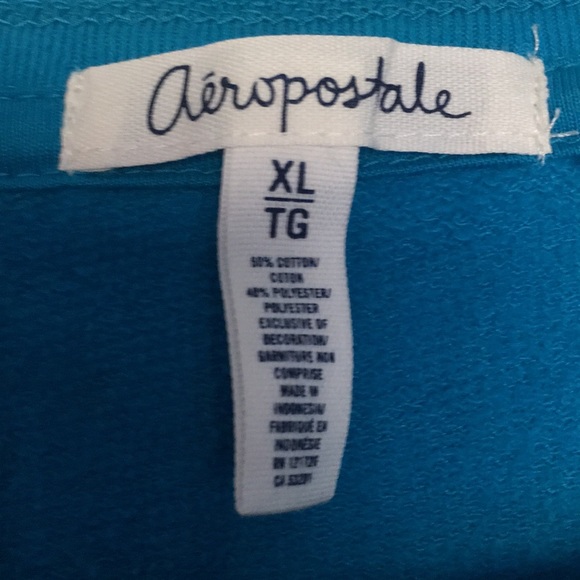 Aero French Terry Lacy Floral Crop Sweatshirt NWOT - Picture 4 of 9